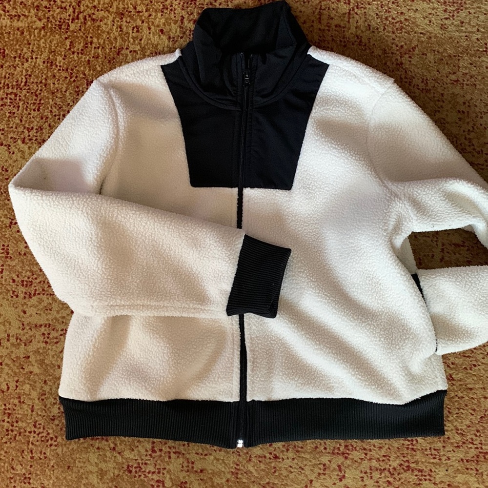 Sherpa zip up sweater/jacket